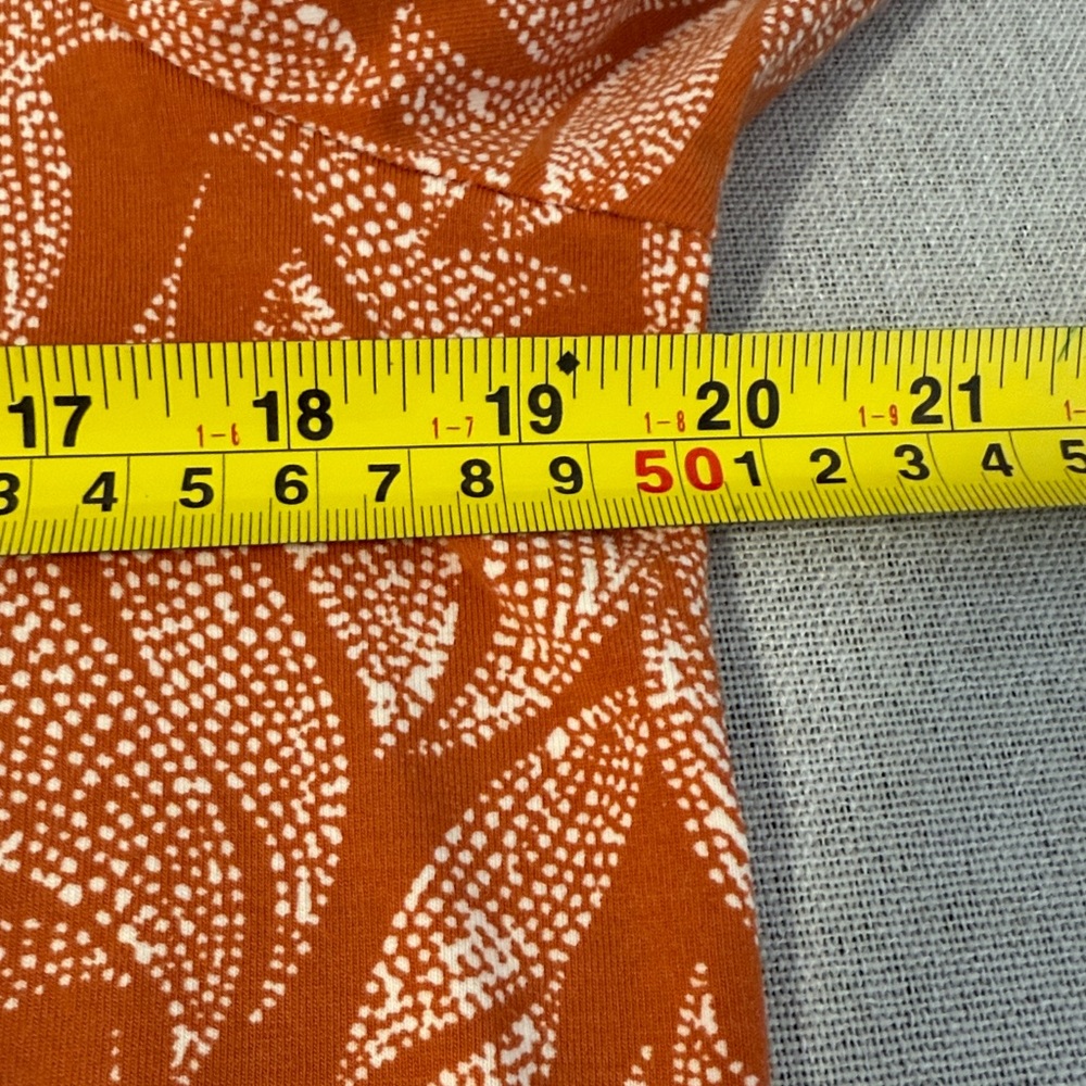 Chico’s Orange Leaf Print Women's Top SZ 1 - Picture 7 of 13